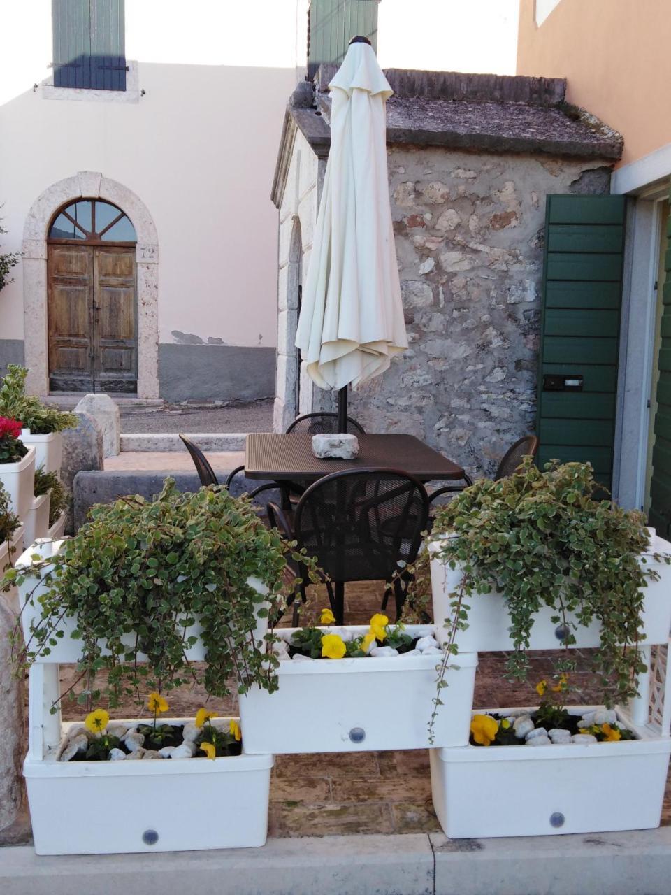 Casa Del Capitello Apartment Caprino Veronese Exterior foto